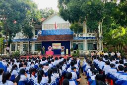 Công an thị trấn Đăk Tô: Tuyên truyền, phổ biến giáo dục pháp luật về an toàn giao thông năm 2025