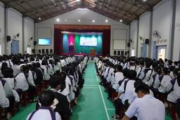Công an tỉnh tổ chức tuyên truyền nâng cao ý thức chấp hành pháp luật cho học sinh trước kỳ nghỉ Tết Nguyên đán Ất Tỵ 2025
