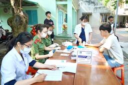 Khám sức khỏe sơ tuyển vào các trường Công an nhân dân năm 2025