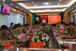 Gắn chặt việc học tập và làm theo Bác với xây dựng lực lượng Công an nhân dân thật sự trong sạch, vững mạnh, chính quy, tinh nhuệ, hiện đại