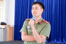 Tuyên truyền pháp luật tại Phân hiệu Đại học Đà Nẵng tại Kon Tum