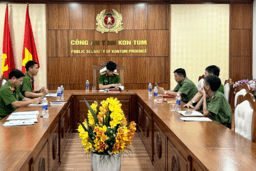 Họp xét thẩm định hồ sơ giảm thời hạn chấp hành án phạt tù cho phạm nhân đợt 30/04/2025