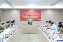 Vận dụng và phát triển sáng tạo tư tưởng Hồ Chí Minh trong xây dựng Công an nhân dân