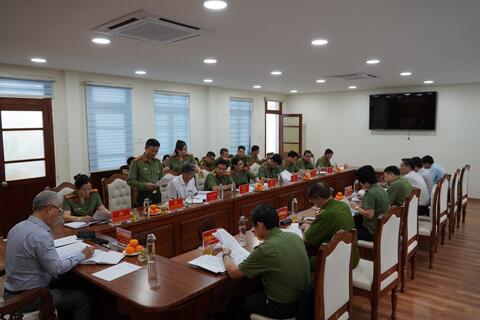 Đoàn kiểm tra, đánh giá kết quả thực hiện Kết luận số 44 của Ban Bí thư làm việc với Đảng uỷ Công an tỉnh Kon Tum
