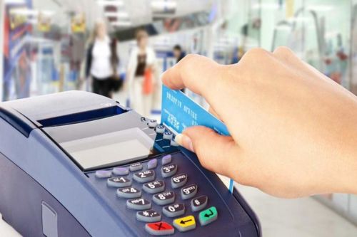 Làm sao để an toàn khi giao dịch qua thẻ ngân hàng?