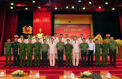 http://bocongan.gov.vn/knd/tt/PublishingImages/NguyenTatDat/2021/10/bca_0444.jpg