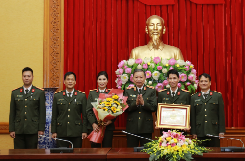 http://bocongan.gov.vn/knd/tt/PublishingImages/NguyenPhuongAnh/2019/12/img_9465.jpg