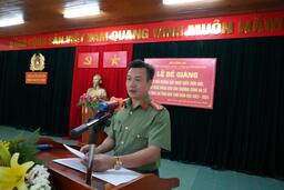 Lễ Bế giảng lớp Bồi dưỡng kiến thức mới, kiến thức nâng cao cho Trưởng Công an xã của Công an tỉnh Kon Tum năm 2024