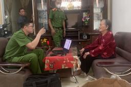 Tích cực thu nhận Căn cước công dân gắn chíp cho người già yếu cư trú trên địa bàn tỉnh Kon Tum