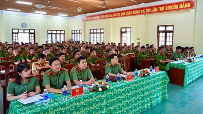 Khai giảng Khóa 4 - Đại học An ninh nhân dân hệ vừa làm, vừa học mở tại Công an tỉnh Kon Tum
