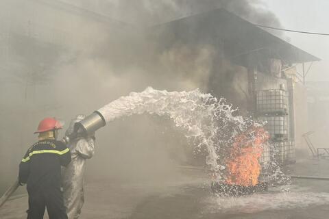 Thực tập phương án chữa cháy và cứu nạn, cứu hộ năm 2024 tại Công ty TNHH gỗ ghép Hưng Thịnh