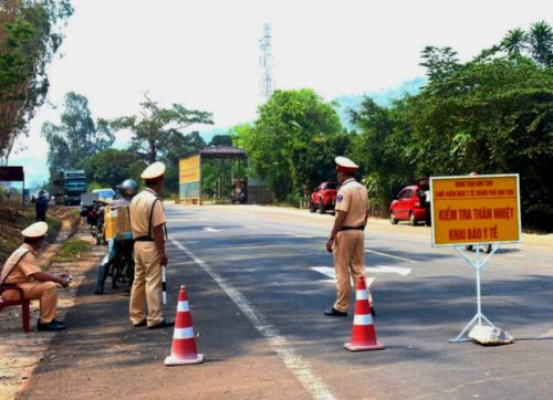 Các tỉnh Tây Nguyên triển khai biện pháp cụ thể, phòng chống dịch bệnh Covid 19 quay trở lại - Ảnh 1.