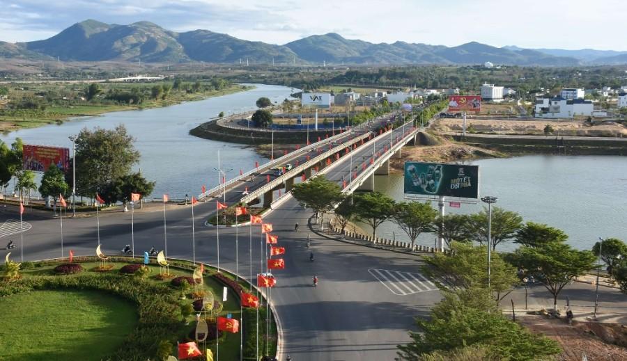 Đảng bộ tỉnh Kon Tum với khát vọng phát triển nhanh và bền vững